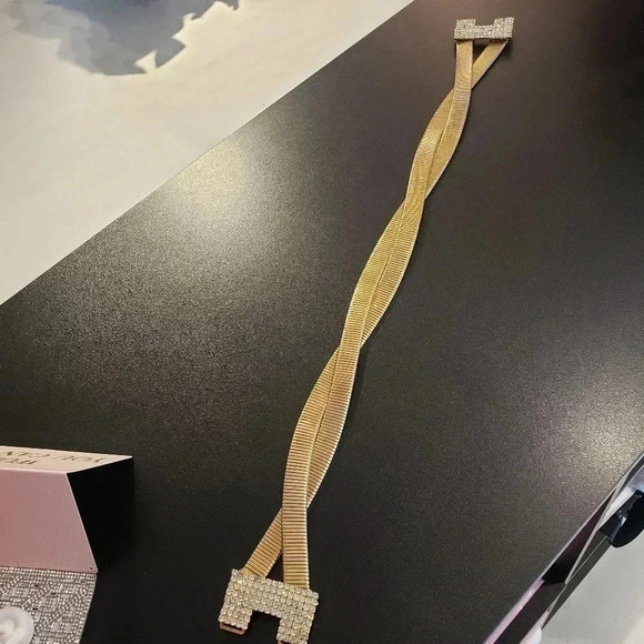 Vintage Criss Cross Gold Slinky Belt w/Rhinestone Buckle - Picture 8 of 11